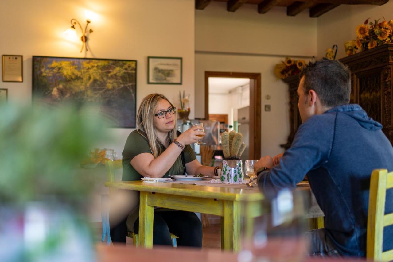 Agriturismo La Banchella สการ์ลีโน ภายนอก รูปภาพ